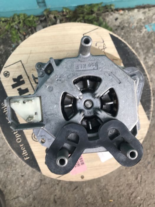 Двигун до посудомийки-СІМЕНС