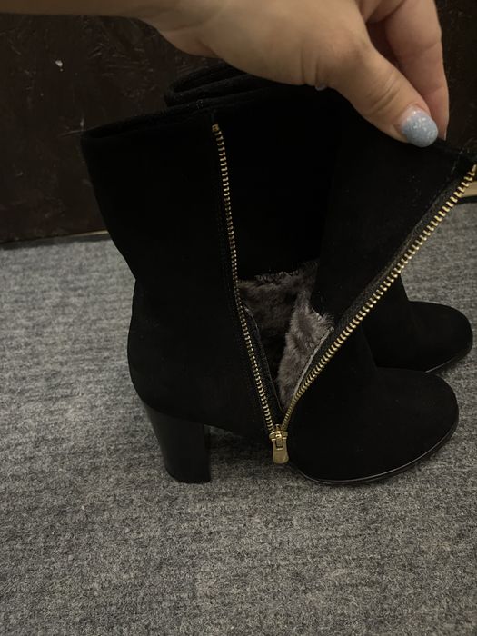 Ботинки замшовые зимние