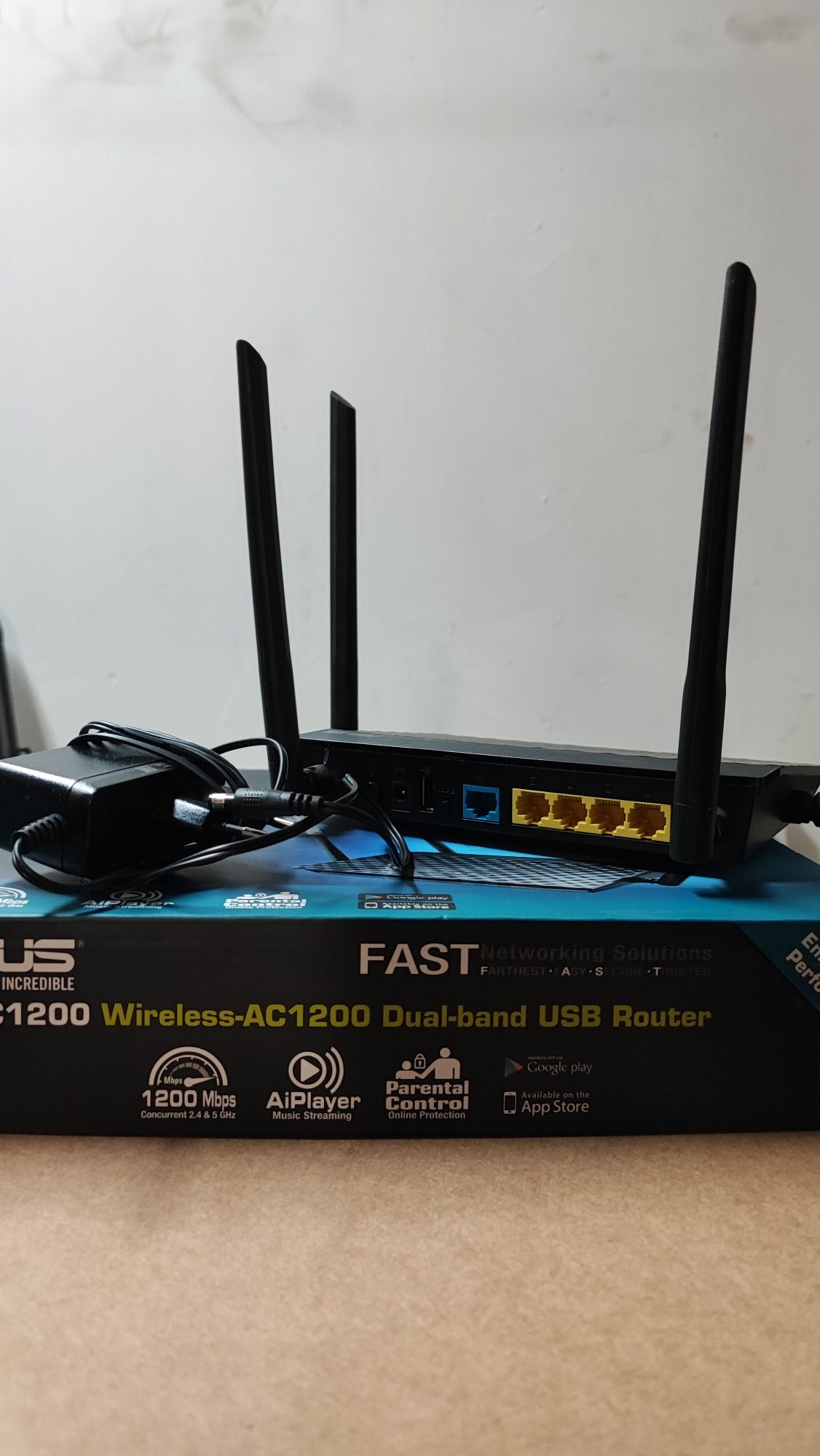 Router Asus RT-AC 1200