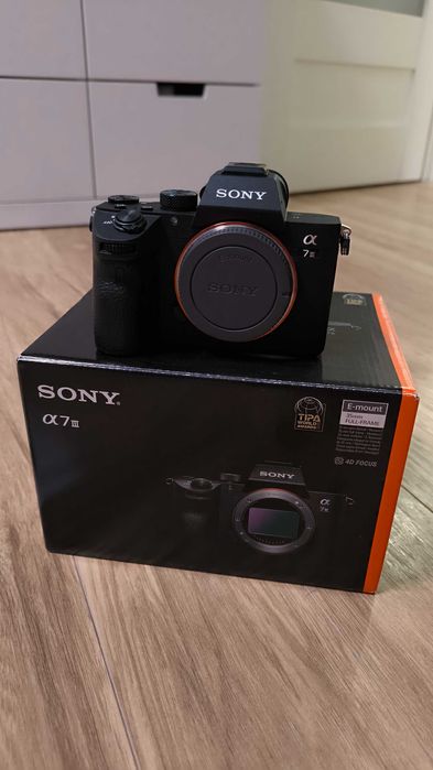 Sony Alpha A7 III ILCE-7M3 (Body) - Niski przebieg (ok. 200 zdjęć)
