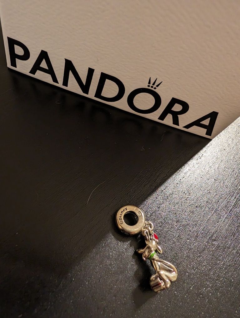 Conta pulseira Pandora cão disney