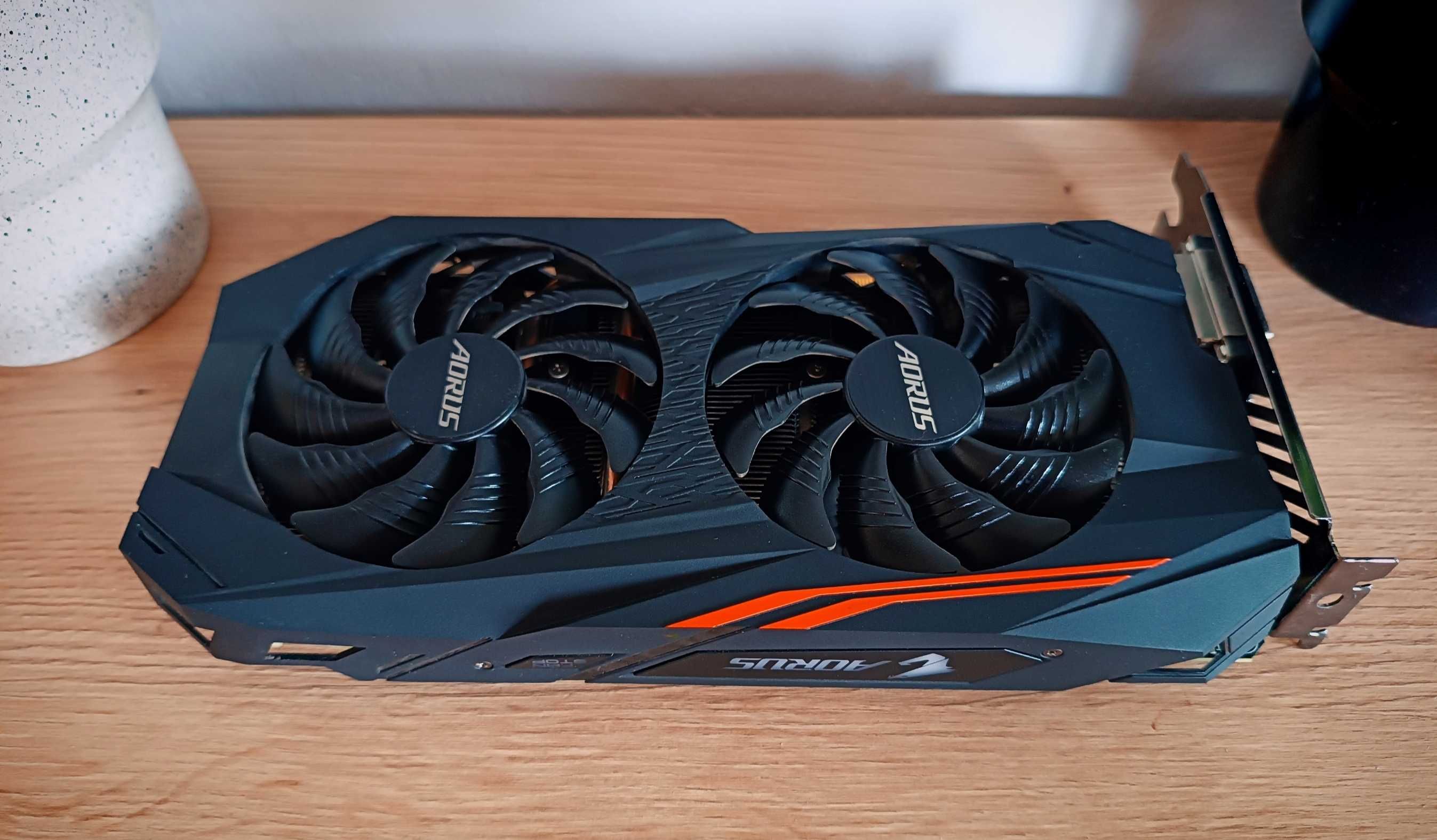 Karta graficzna Radeon RX 570 stan Bardzo Dobry