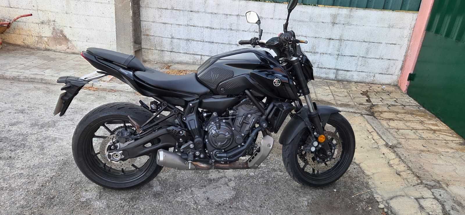 Yamaha MT-07 2022 – Desempenho e Design Numa Só Moto