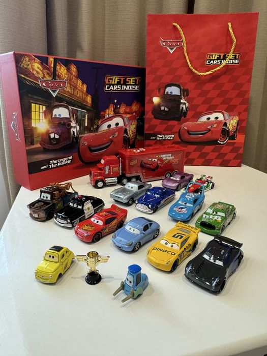 Набір Тачки Cars МакКвін Блискавка Маквін Молния Макквин подарунок