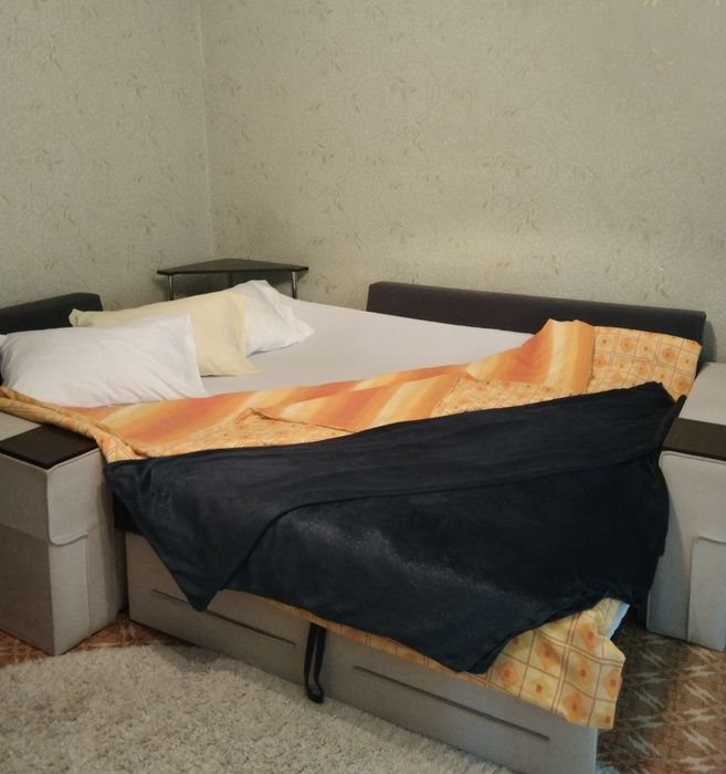 Посуточно сдаётся 2 ком Центр  квартира