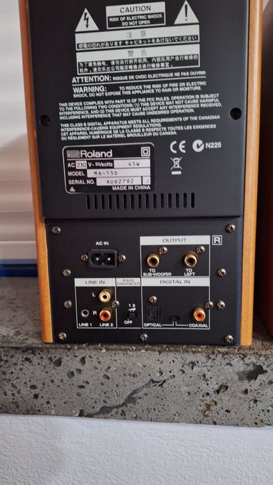 Monitores estúdio Edirol  MA 15D