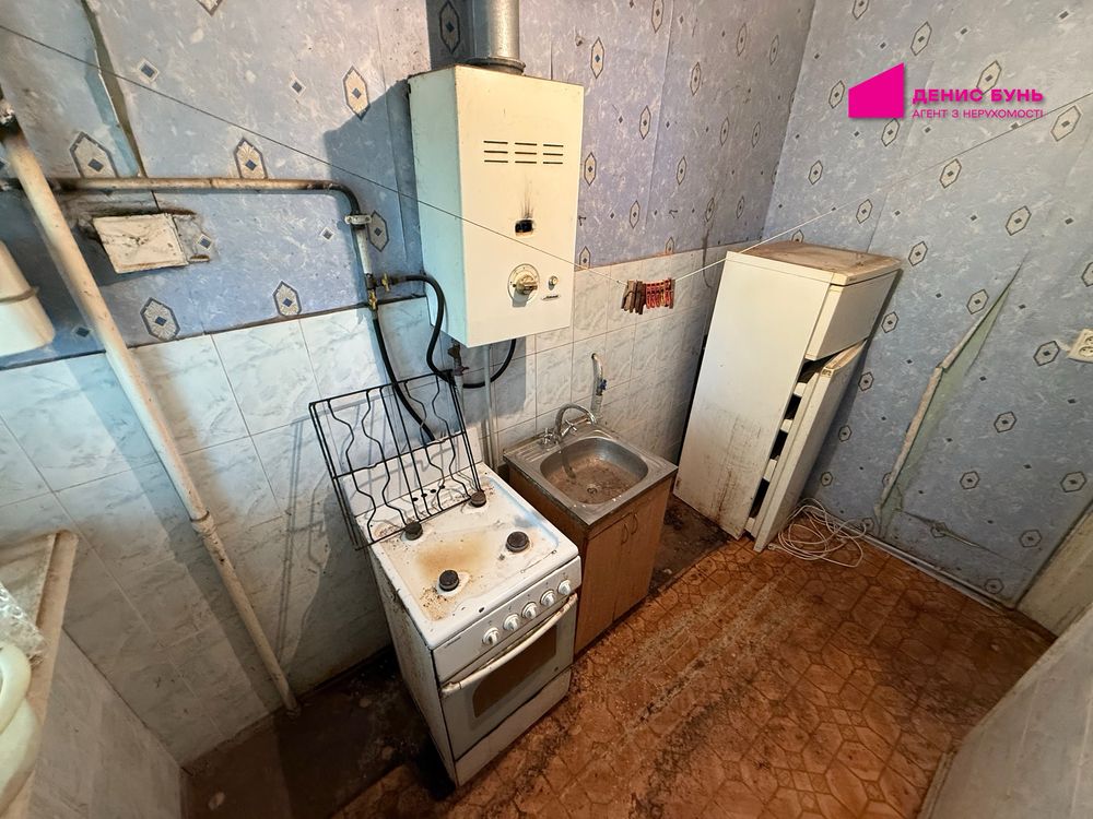 Продам 1к квартиру по вул. Незалежності, Титова, Кірова, Поля, Янгеля