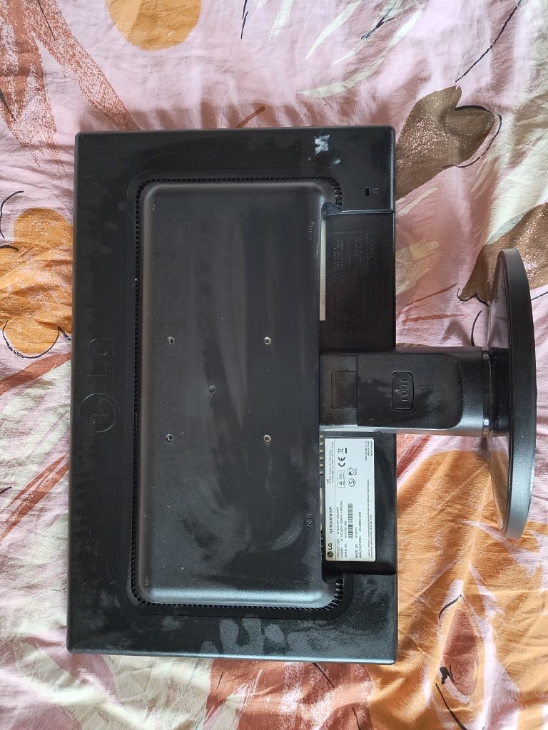 Monitor LG Flatron