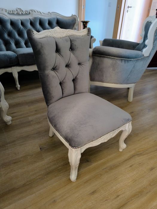 Conjunto luxuoso de sala estilo francês completamente restaurado