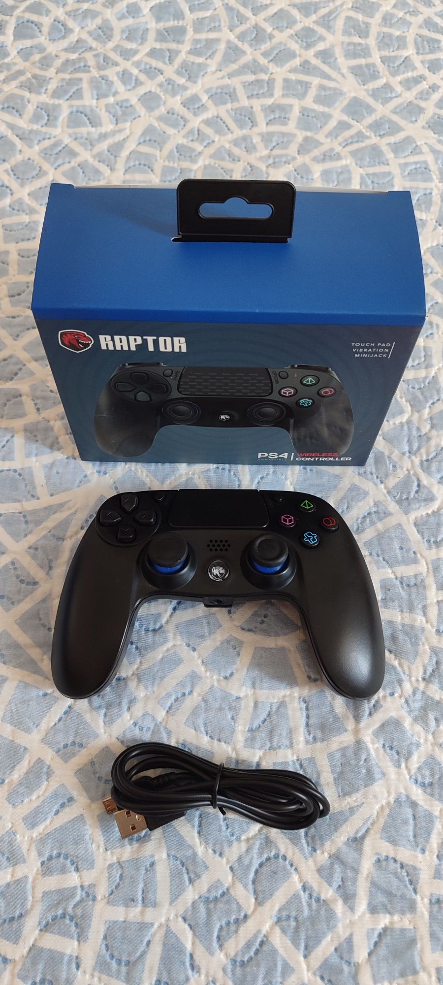 Consola PS4 Slim 500GB + 2 controles