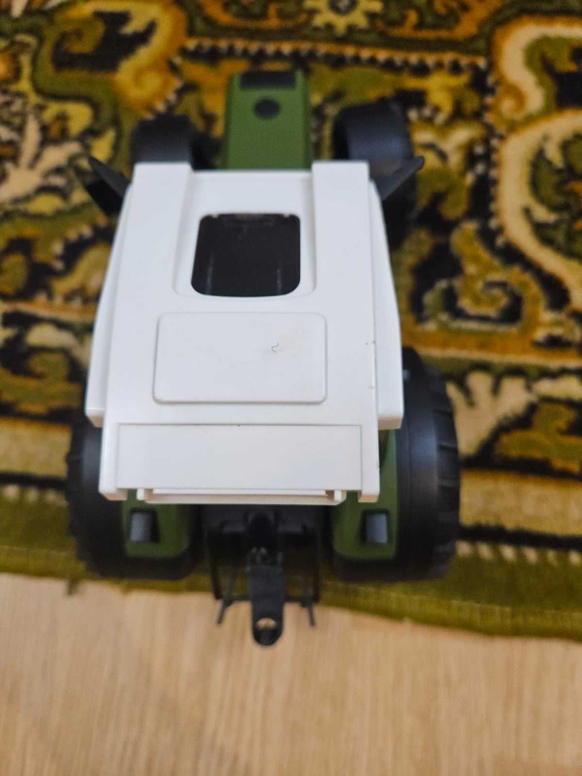 Дитячий трактор Bruder