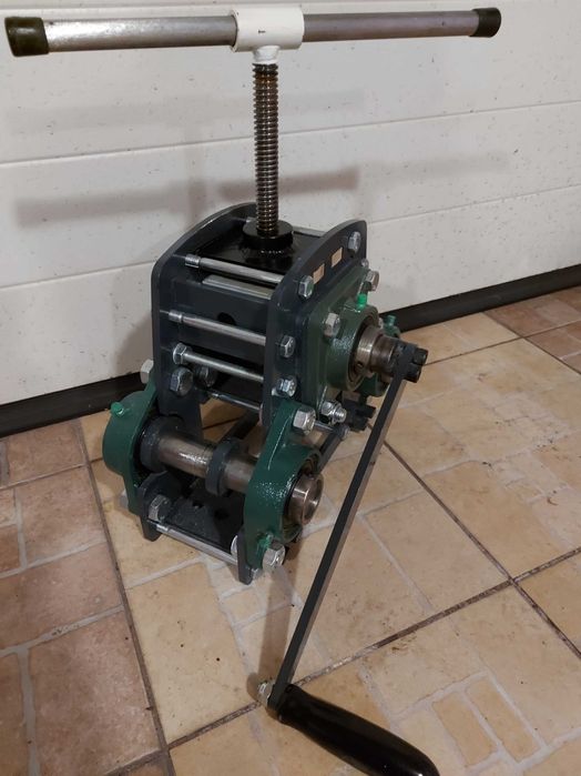 Używana giętarka walcarka do profili