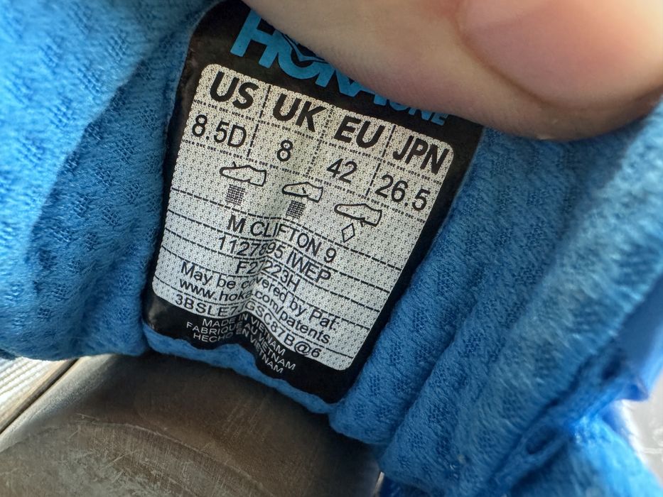 Оригінал Розмір 42 Кросівки Hoka One One Clifton 9 / Взуття