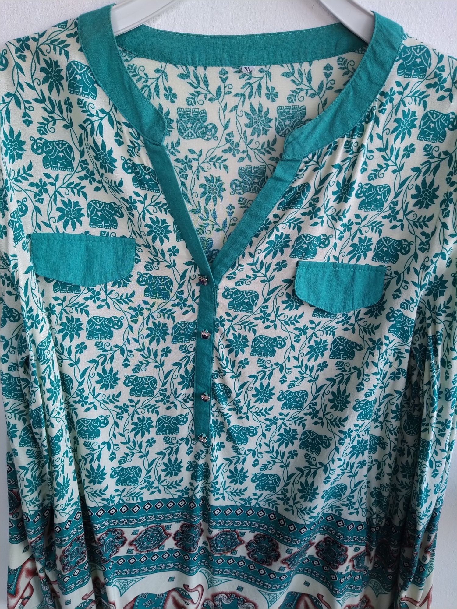 Blusa / Túnica verde estilo étnico - Tamanho XL