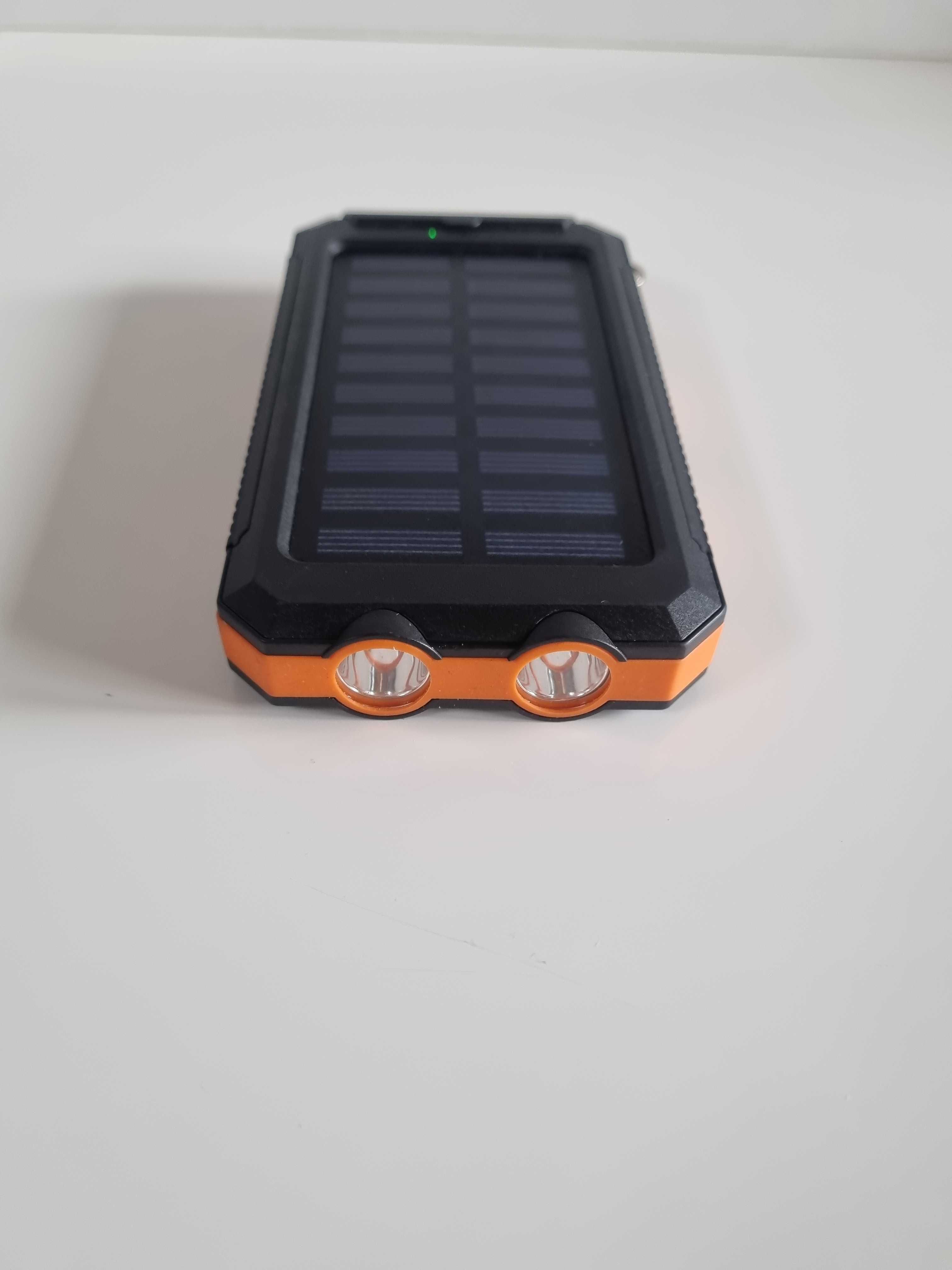 Nowy powerbank solarny z latarką !