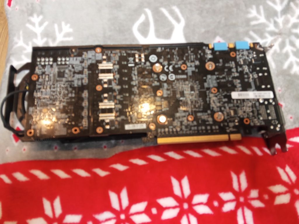 Sprzedam używanego gtxa 760 2gb