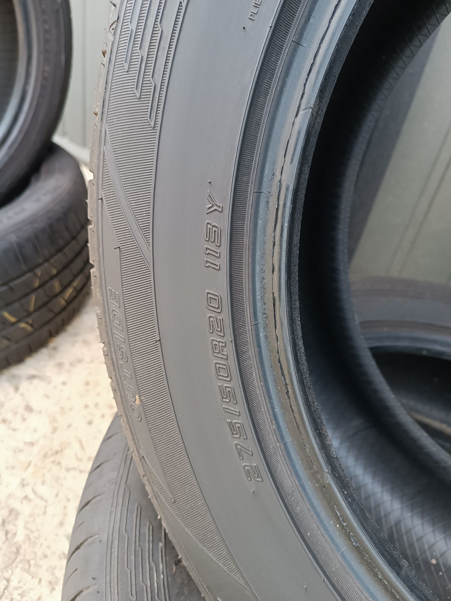 Літні шини 275/50/20 Falken Azenis FR510 SUV