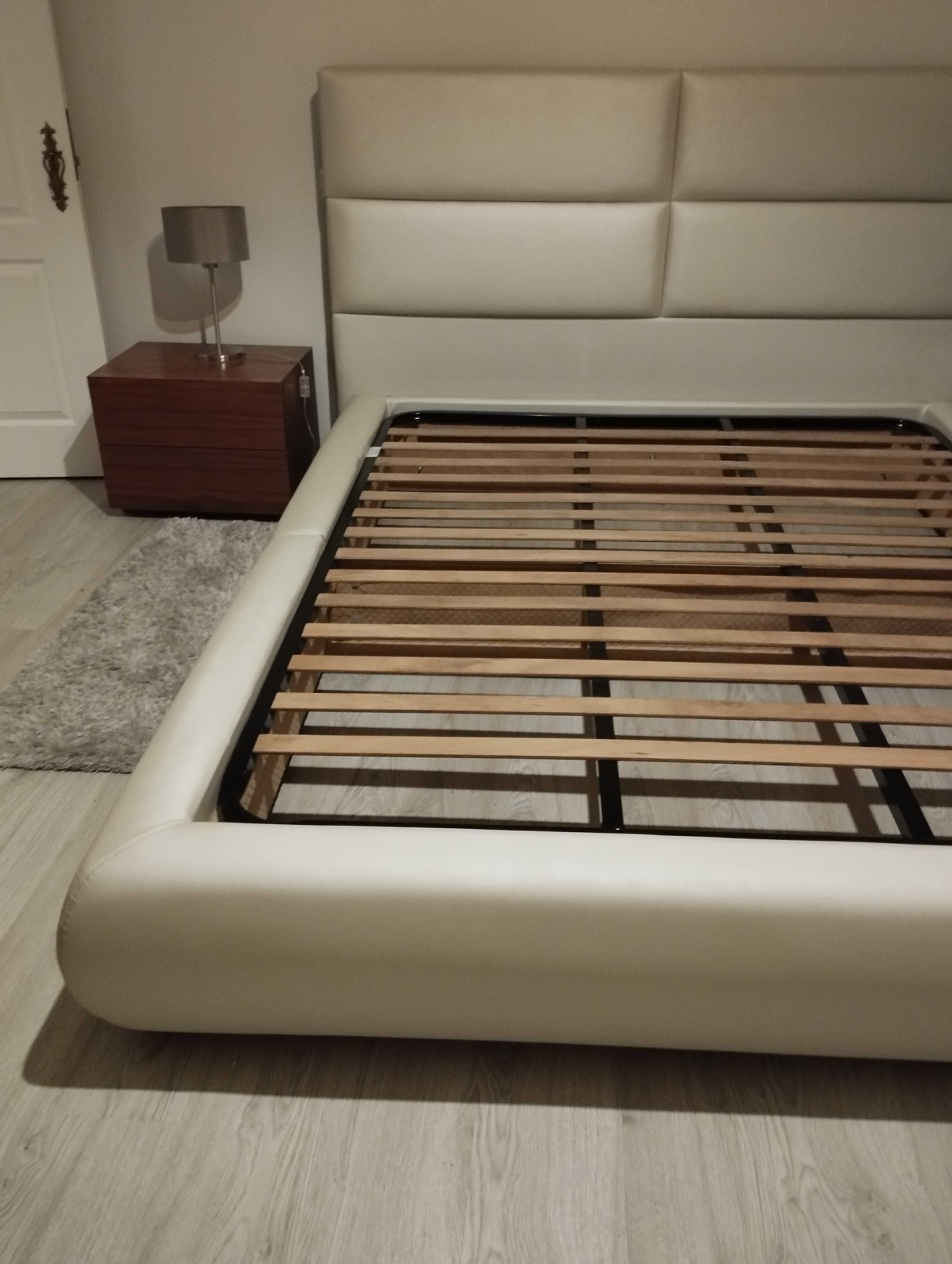 Vendo cama de casal 160x200