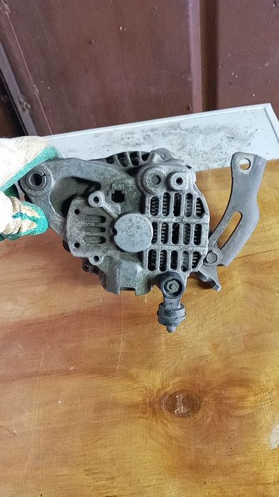 Генератор Mitsubishi  A2T35177, 12V 65A