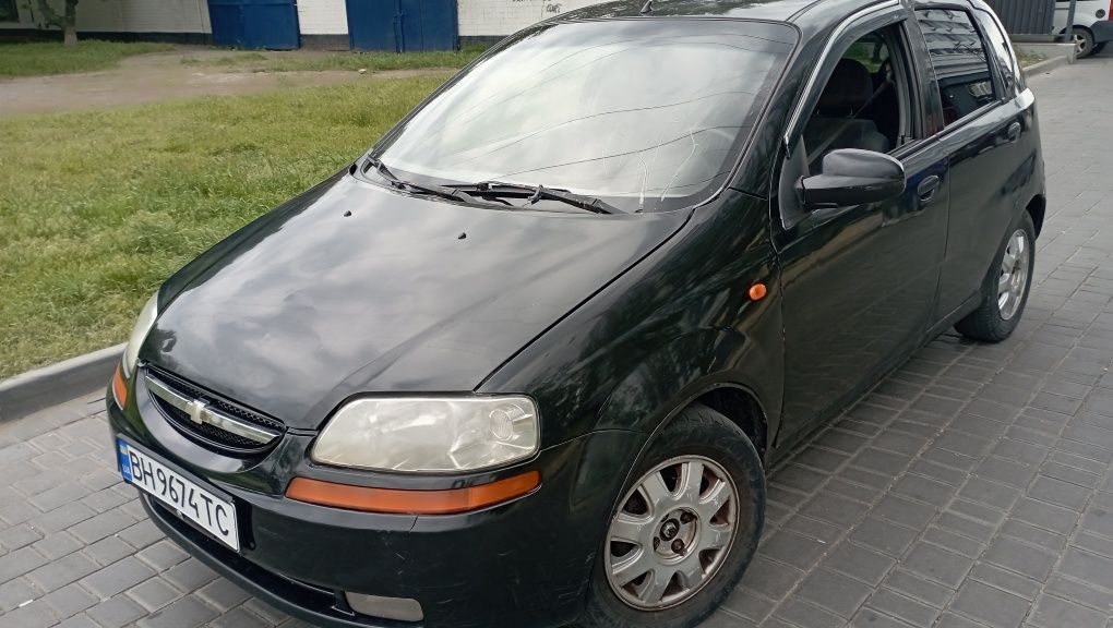 Продам Шевроле Авео 2004год