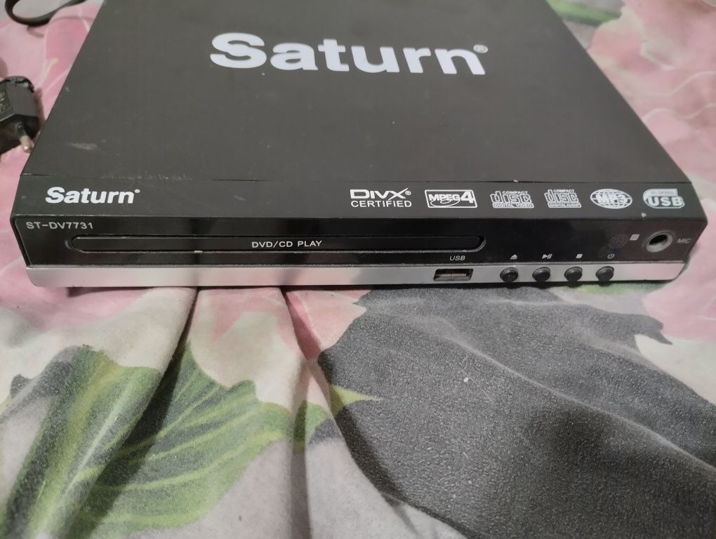 DVD player Saturn
