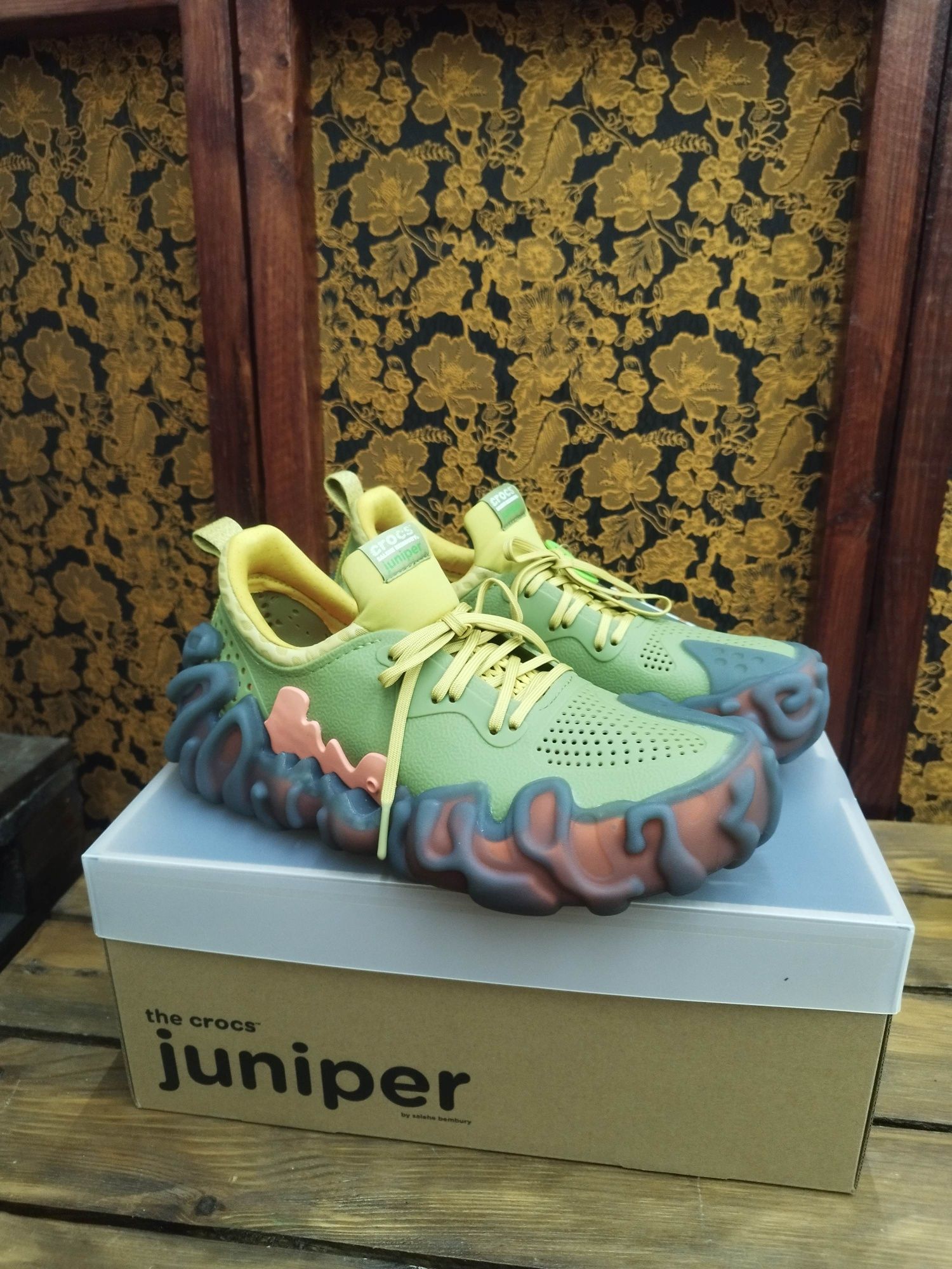 Оригинальные Кроксы. Crocs Salehe. Крокс Echo Wave. Тапочки, шлепки.