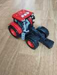 Zabawkowy traktor, ciągnik czerwony 19 cm