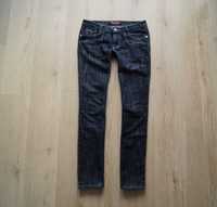 Czarne spodnie jeansowe proste wąskie nogawki 38 M