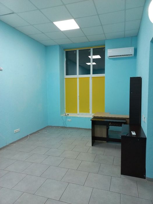 Оренда приміщення під салон/офіс на Виставці