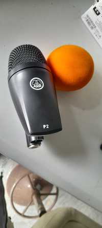 Microfone AKG P2