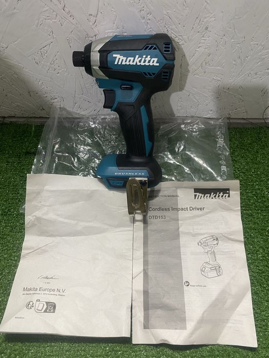 Акумуляторний Ударний Шурупокрут  імпакт Makita DTD153 макіта