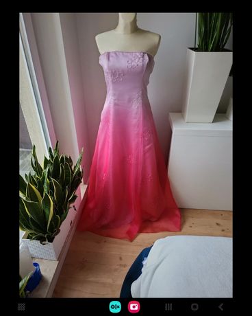 Różowa suknia balowa JUMP rozm 11