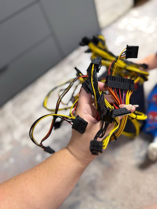 Блок питания 2200W продам