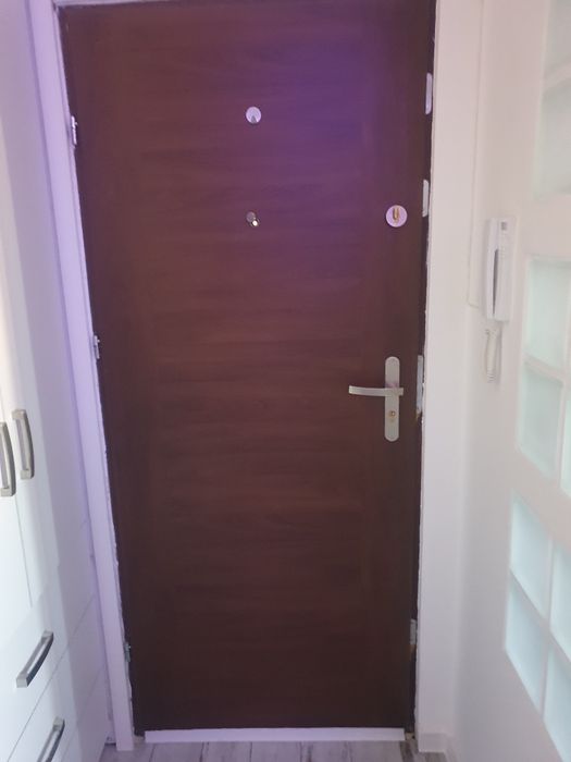 Sprzedam drzwi mieszkaniowe