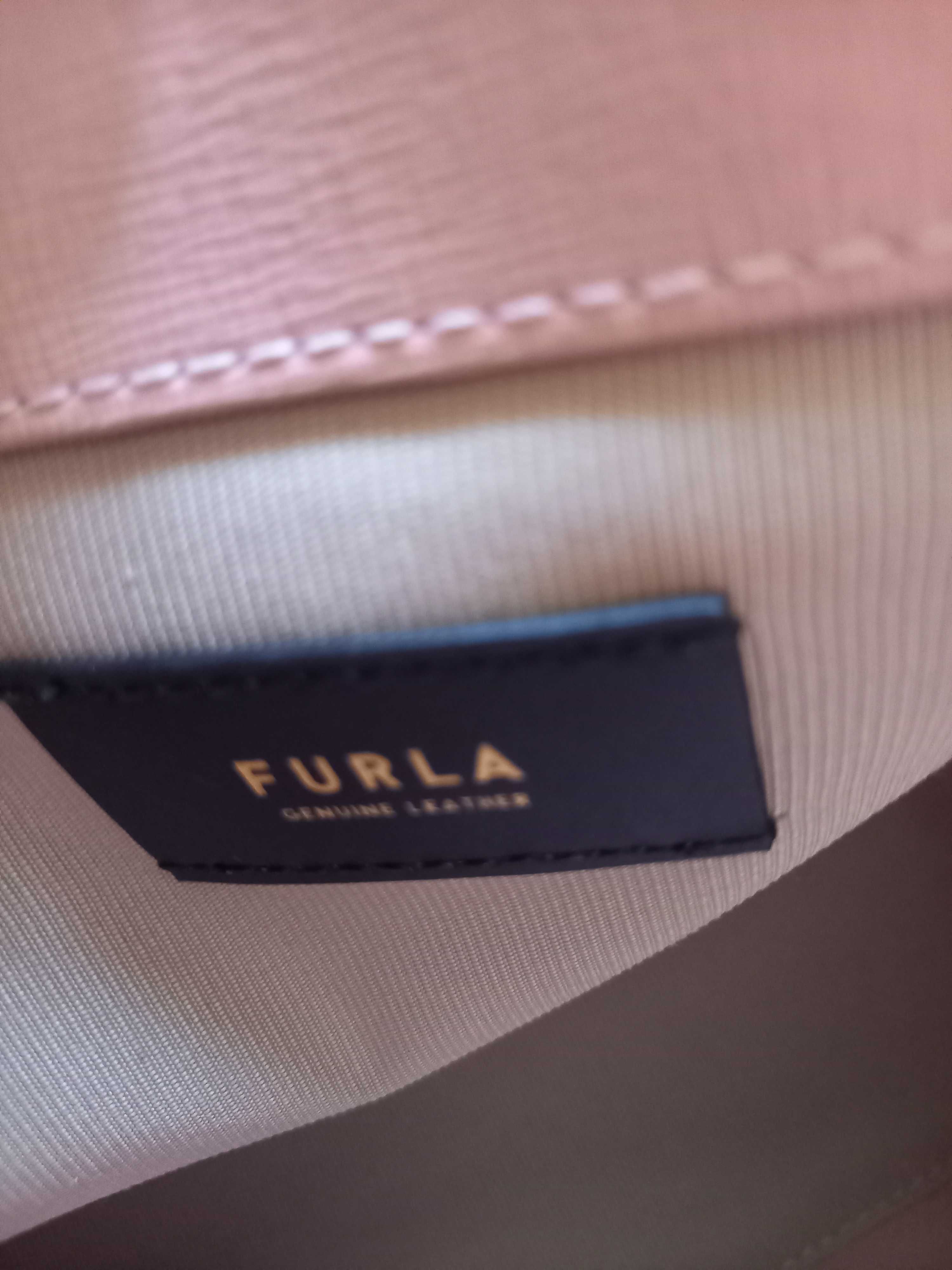 Skórzana torebka Furla