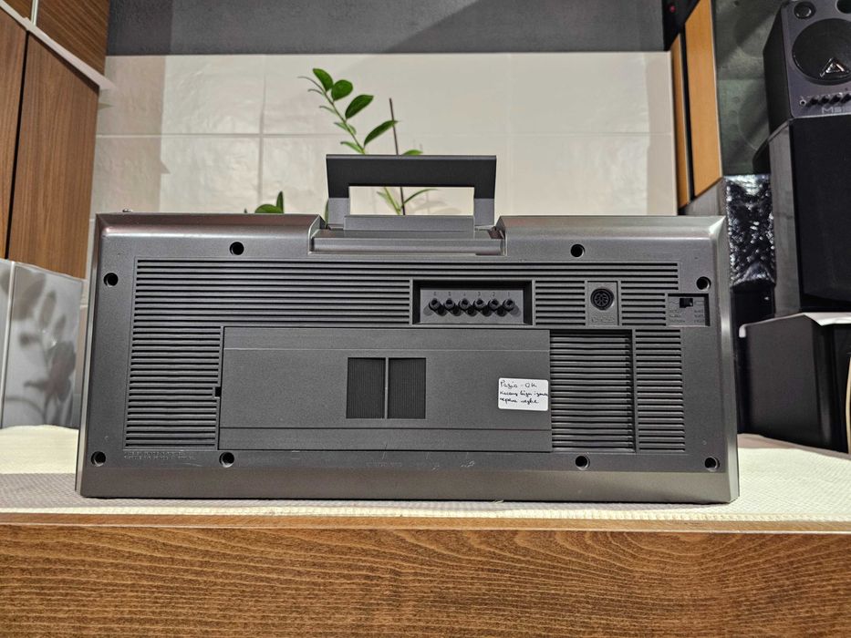 Бумбокс Grundig RR-3600 Boombox