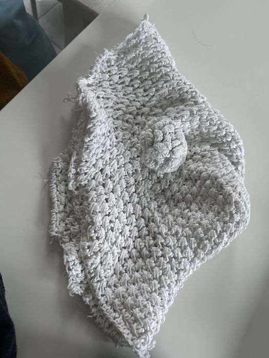 Czapki z daszkiem kapelusik