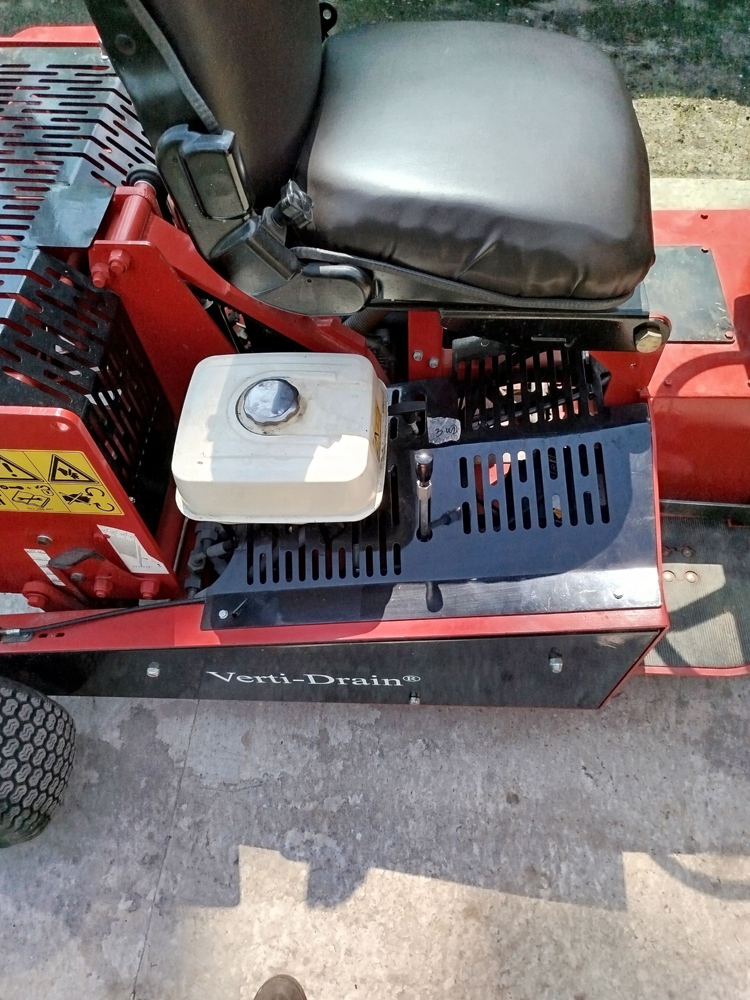Аератор для газону Verti-Drain 7007H