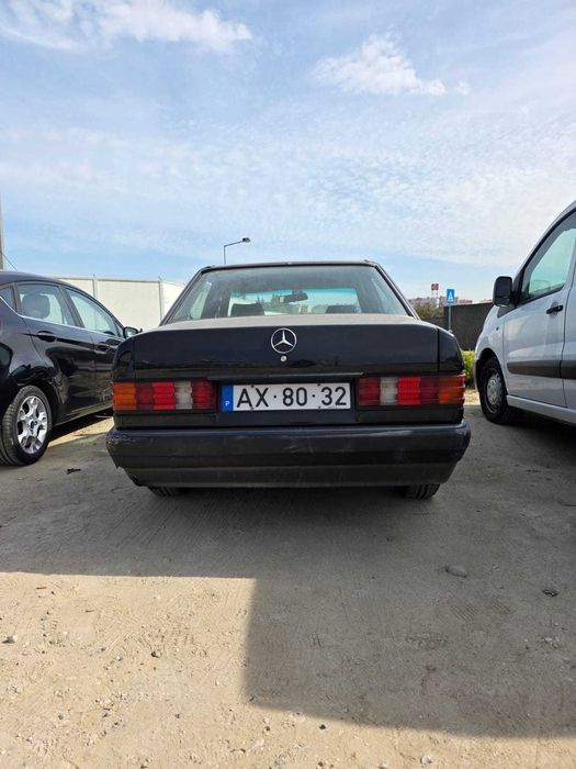 Mercedes Benz 190 D – Ícone da Engenharia Alemã, Pronto para Rodar