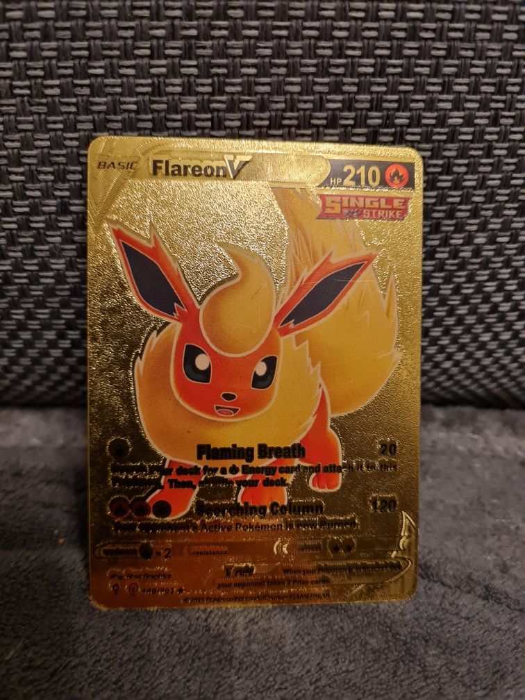 Karta Pokemon Flareon V
