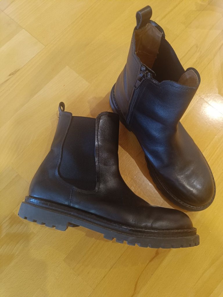 Botas Pretas - Zara