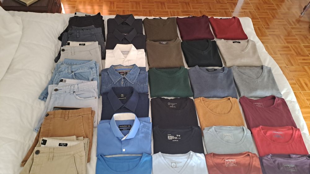 Roupa de homem (32 peças de roupa)