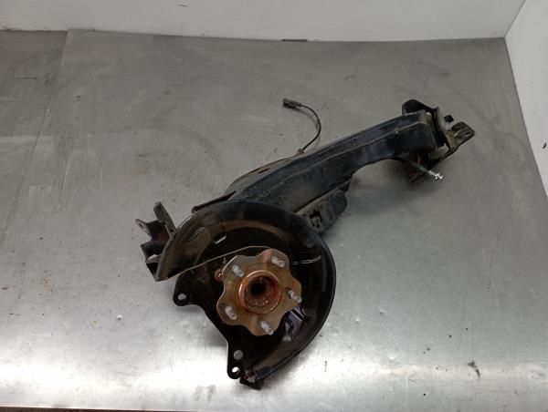 Manga de eixo trás esquerda NISSAN X-Trail (T32)