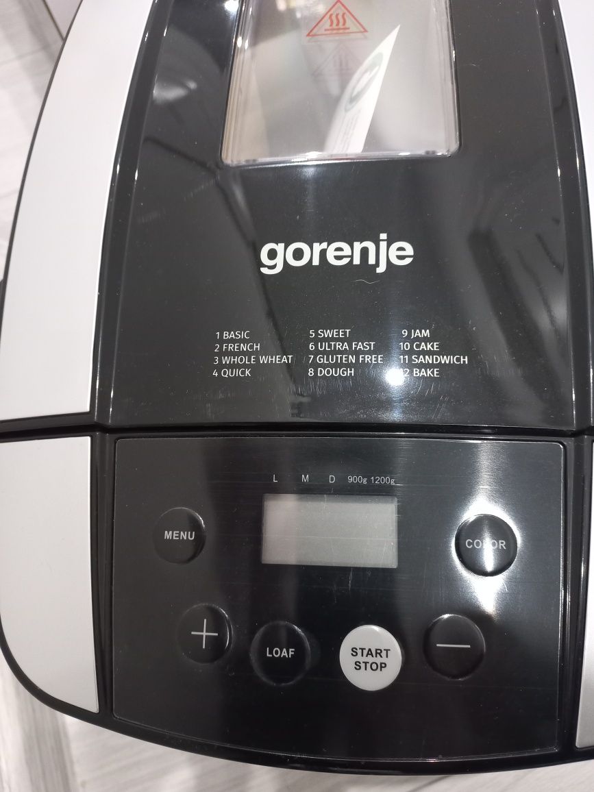 Хлiбопiчка Gorenie BM1210BK