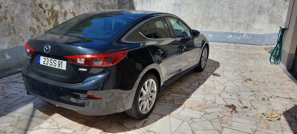 Mazda 3 1.5D Skyactive