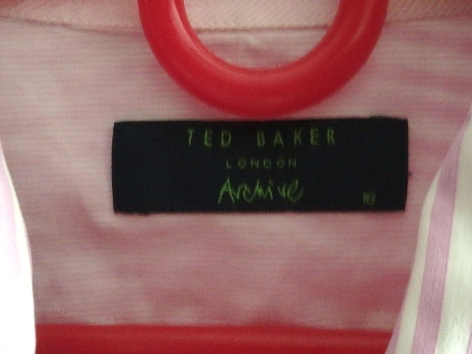 Sprzedam ładną koszulę firmy Ted Baker z mankietami na spinki