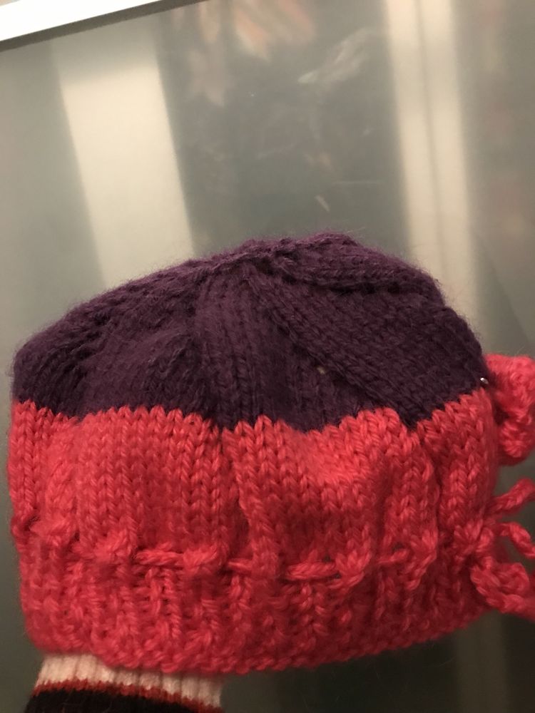 Gorros e mala da PePaPig