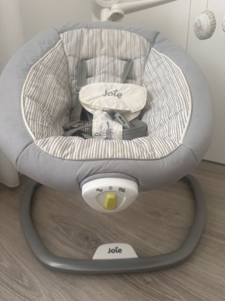 Joie Espreguiçadeira Serina Swivel