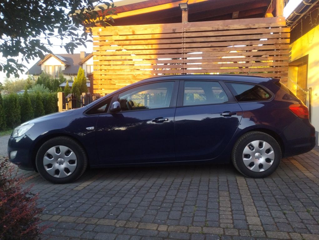 Opel Astra J 1.7 CDTI Salon Polska Zadbany