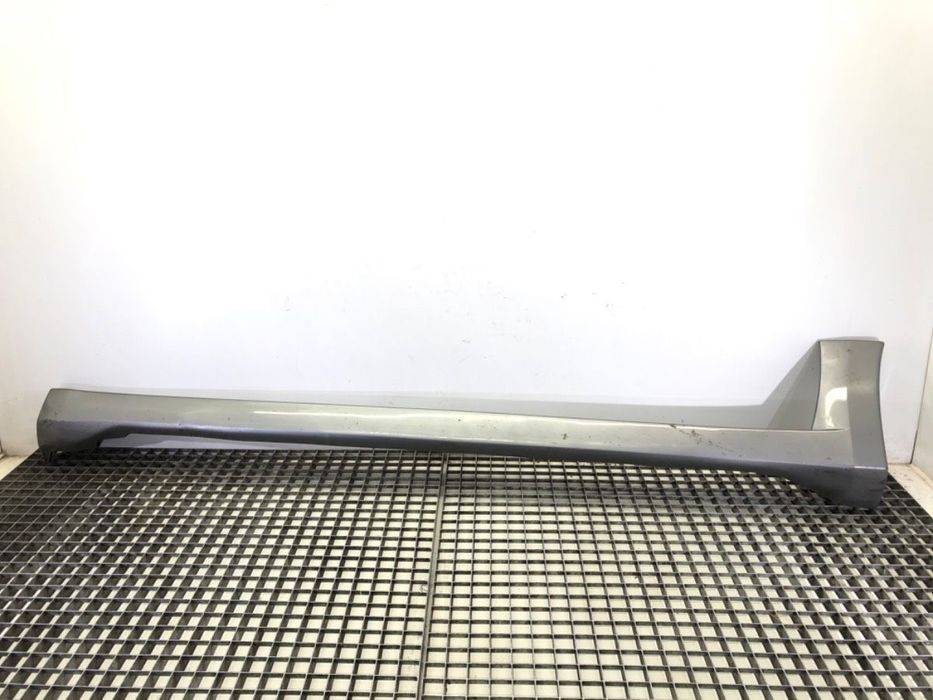 LISTWA PROGOWA PRAWY - 86.00 PLN - MITSUBISHI OUTLANDER I (CU_W) 2001 - 2008 2.0 (CU2W) 100 kW [136